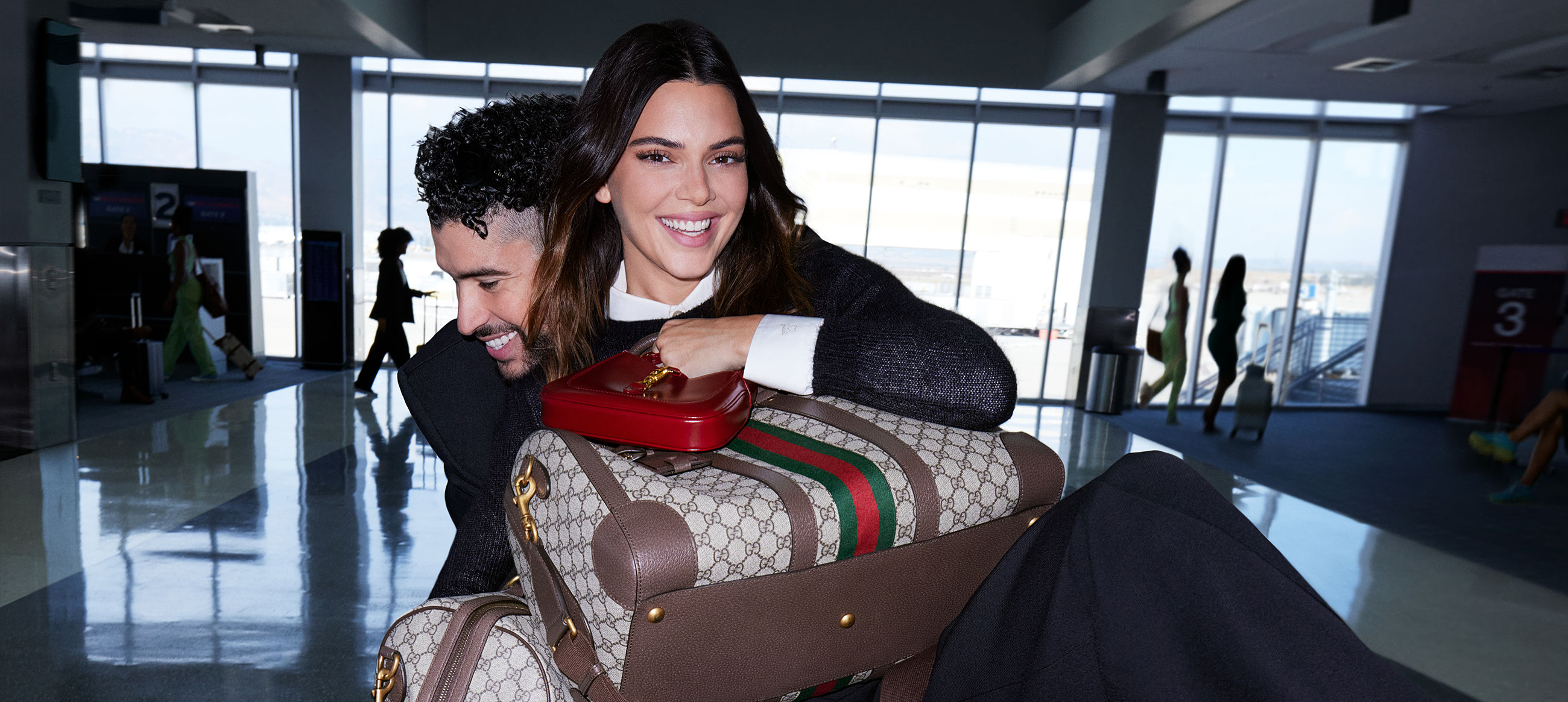 Kendall Jenner and Bad Bunny Star in the New Gucci Valigeria Campaign -  CityCenterDC